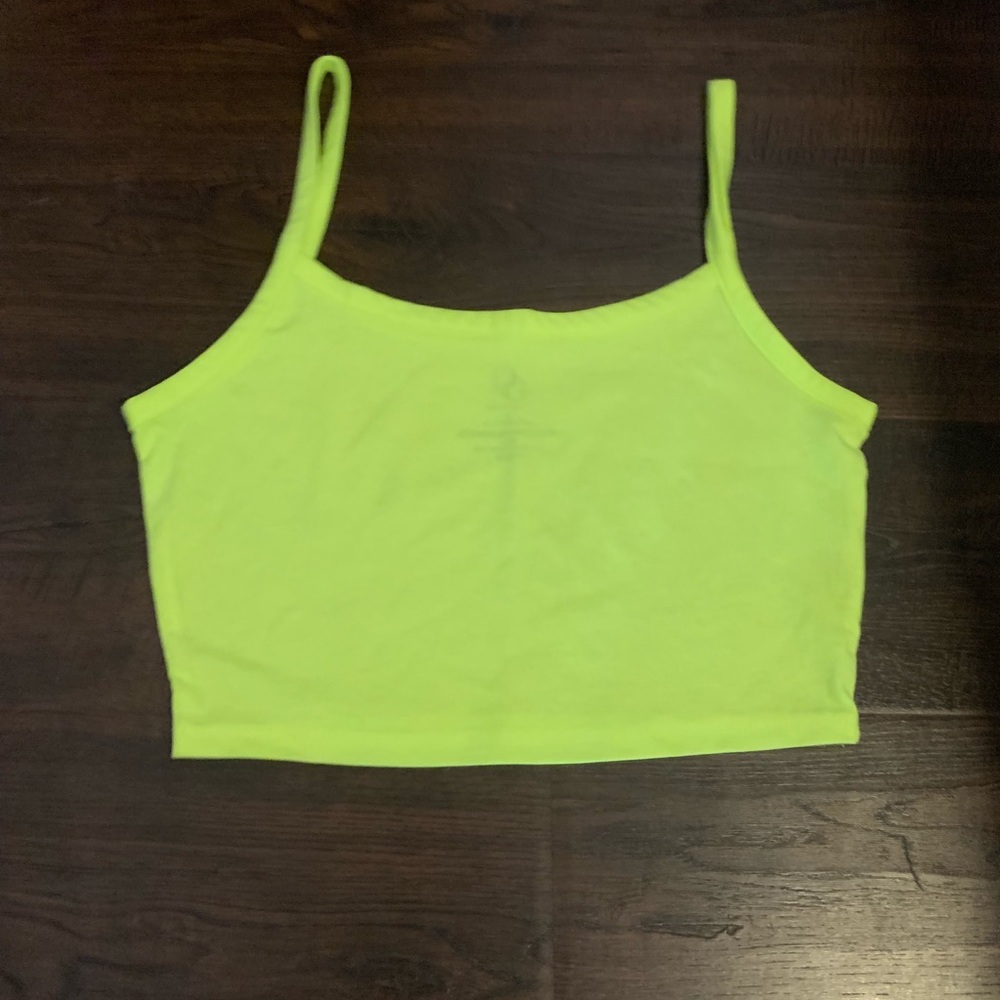 neon green crop top
